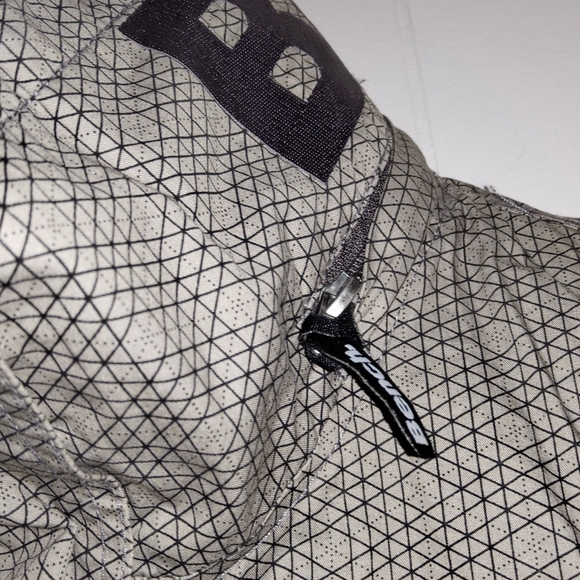 Bench jacket - like new! - Picture 4 of 5